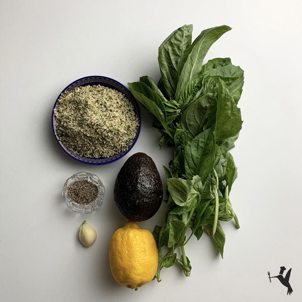 Creamy-Hemp-Seed-Raw-Pesto-1